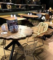 Chaise de table